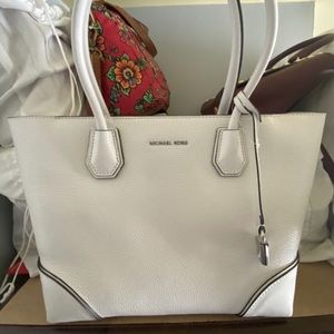 White Large Michal Kors Handbag